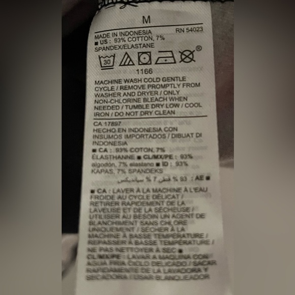 Old Navy Black and White Floral Swing Dress - Picture 5 of 5